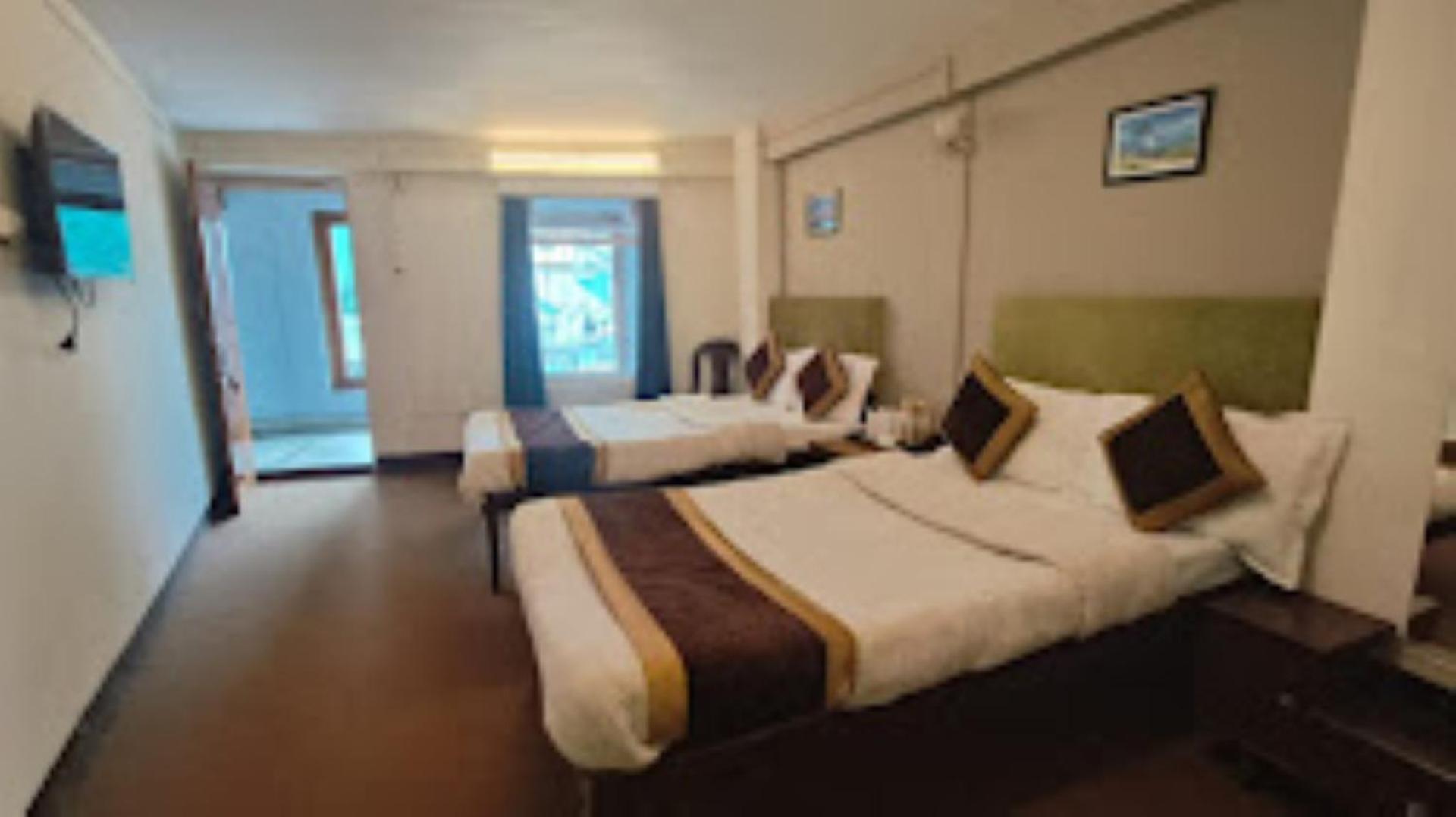 Teesta Hotel , Darjeeling Дарджилінг Екстер'єр фото